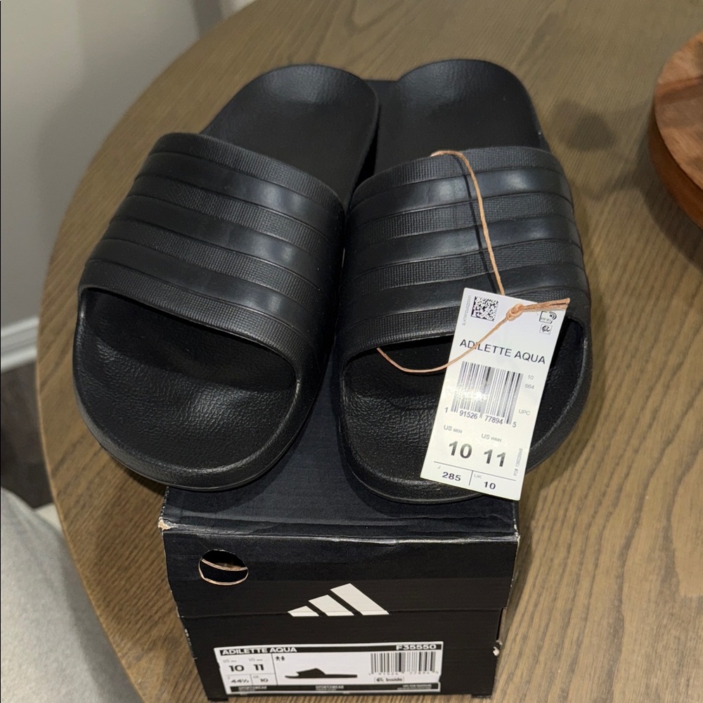Adidas slides